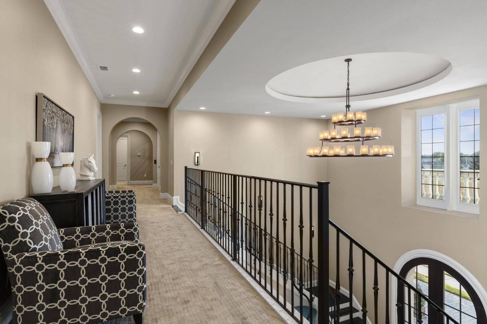 Perfect Mansion On Reunion And Orlando Mansion 5189