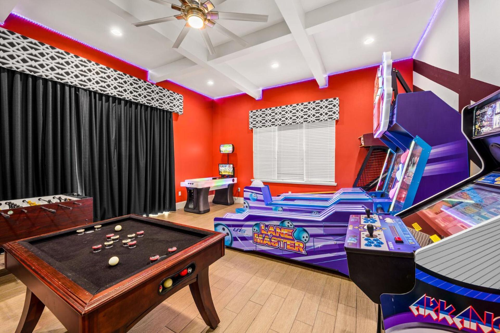 Perfect Mansion On Reunion And Orlando Mansion 5189