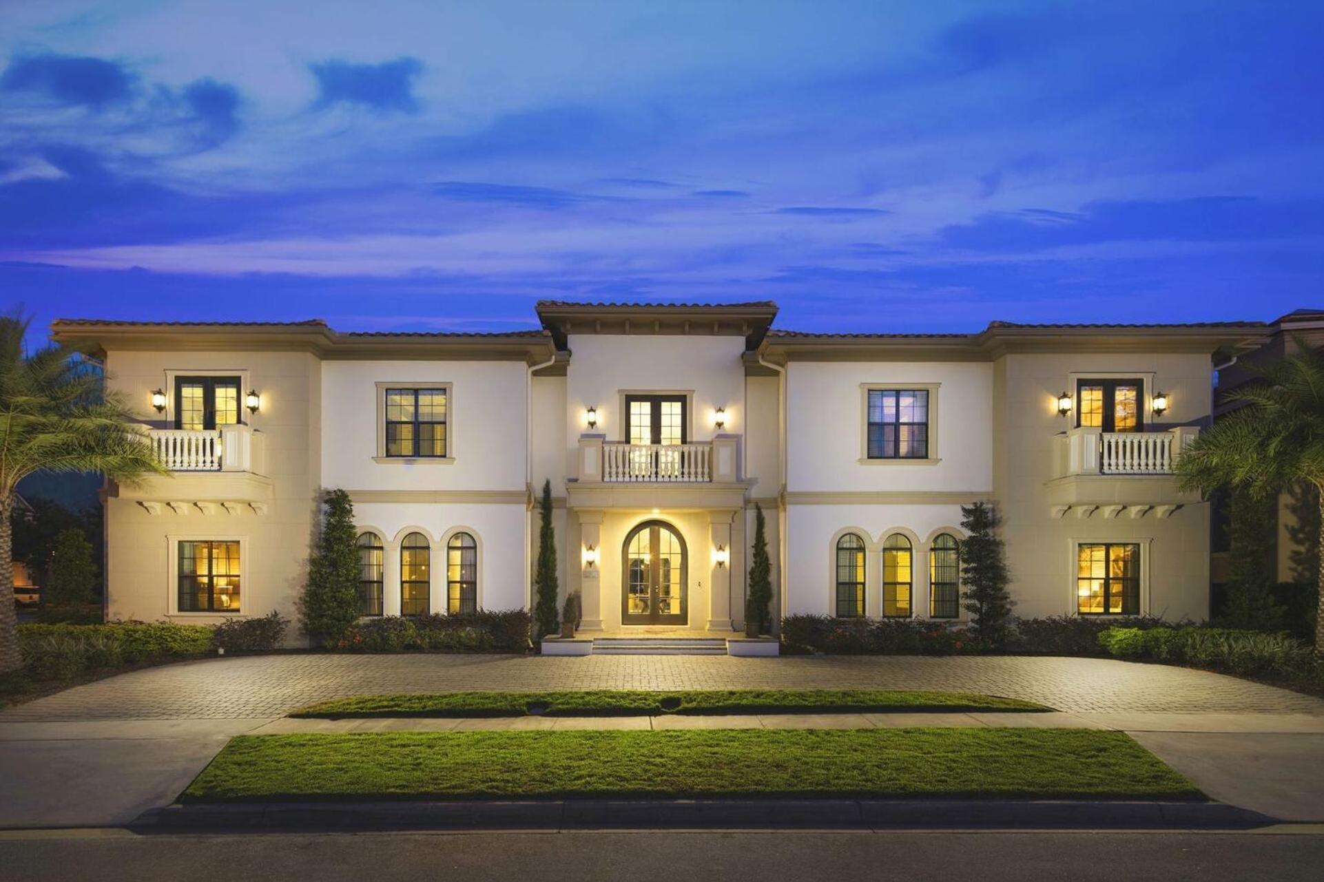 Perfect Mansion On Reunion And Orlando Mansion 5189